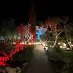 Cretan Stars Χερσόνησος