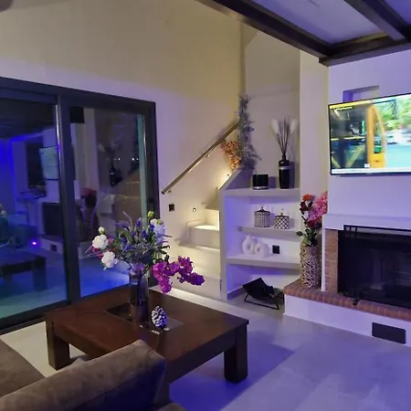 Cretan Stars וילה הרסוניסוס