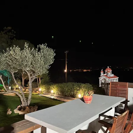 Cretan Stars فيلة *