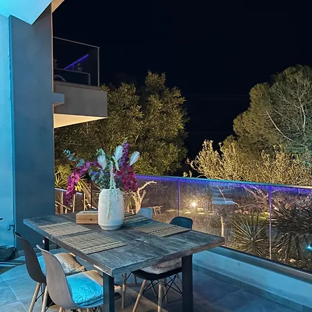 Cretan Stars * خيرسونِسوس