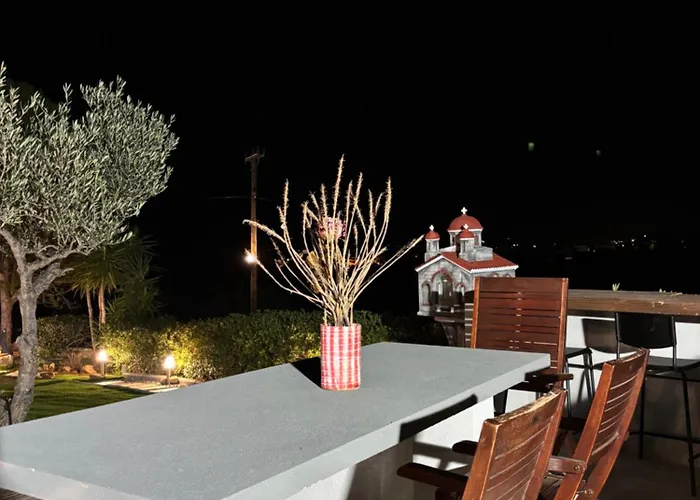 Cretan Stars Villa *